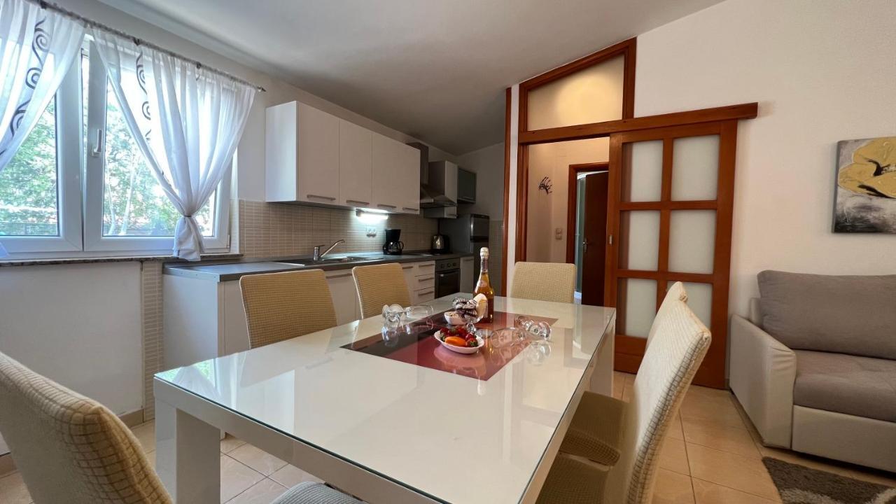 Apartamento House Roca Vodice Exterior foto