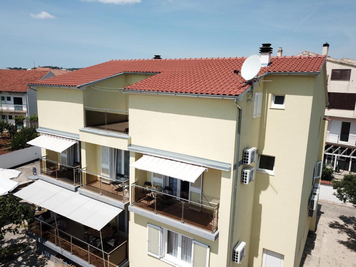 Apartamento House Roca Vodice Exterior foto